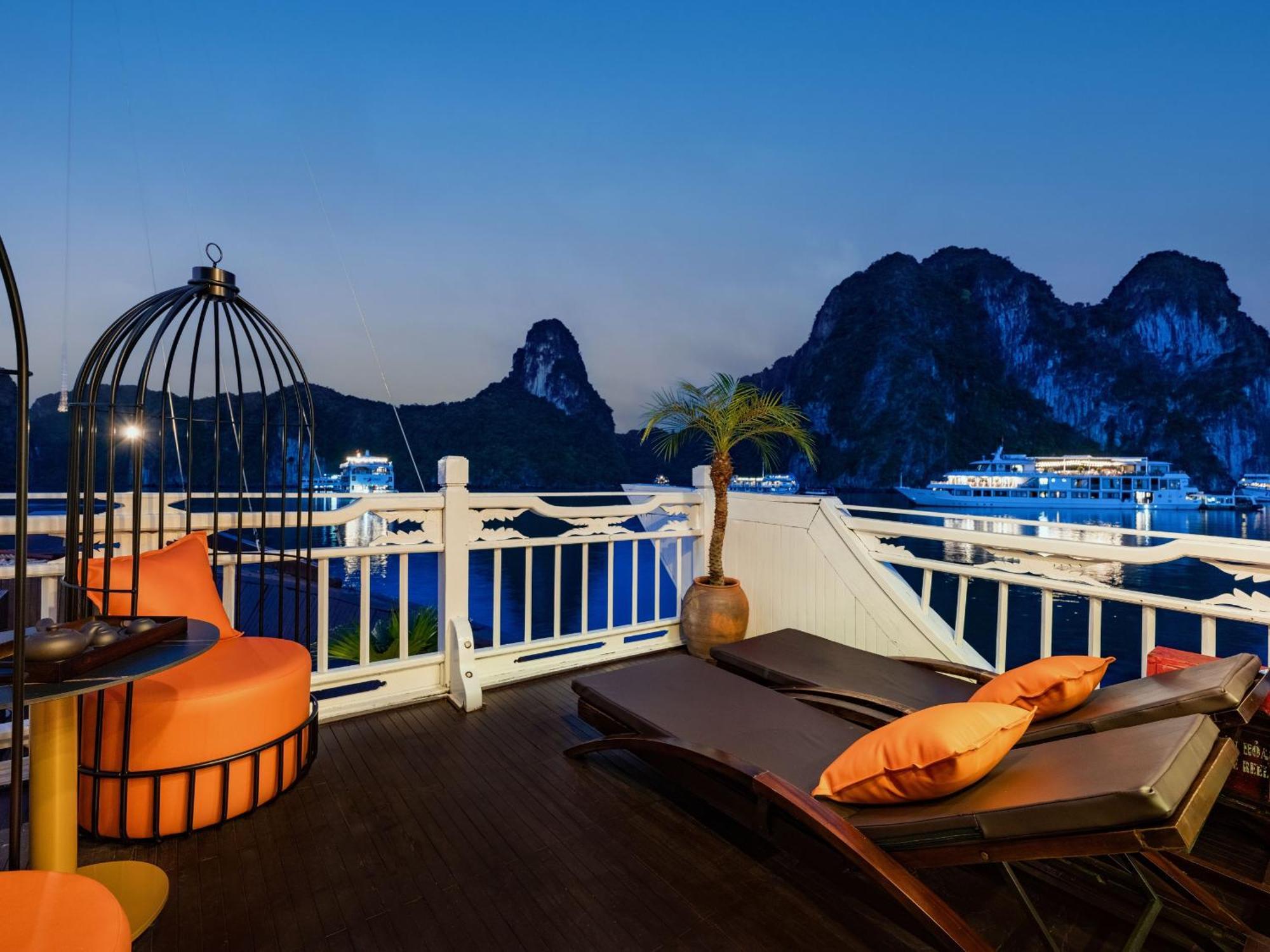 Hera Boutique Cruise Ha Long Bay Exteriér fotografie