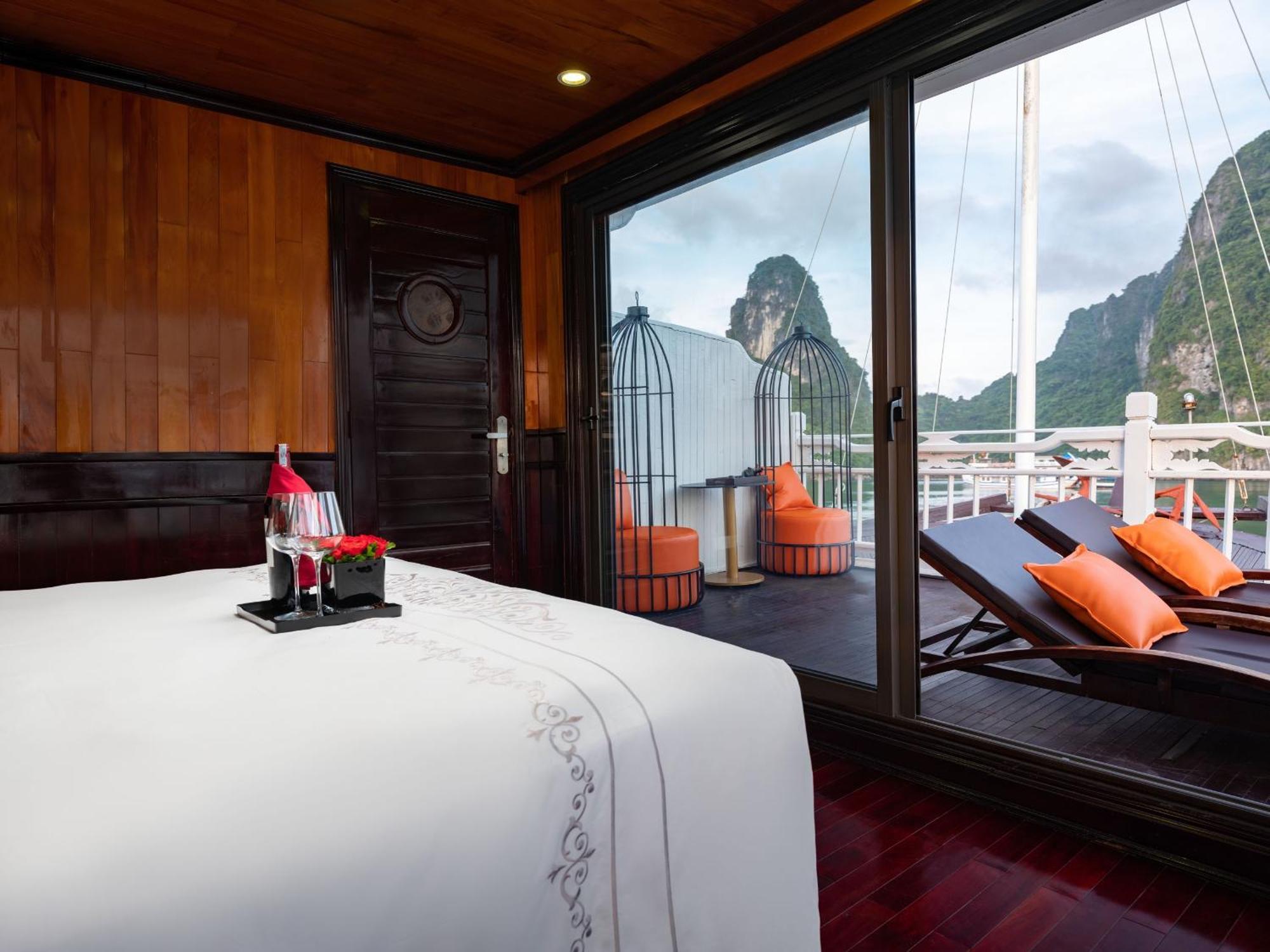 Hera Boutique Cruise Ha Long Bay Exteriér fotografie