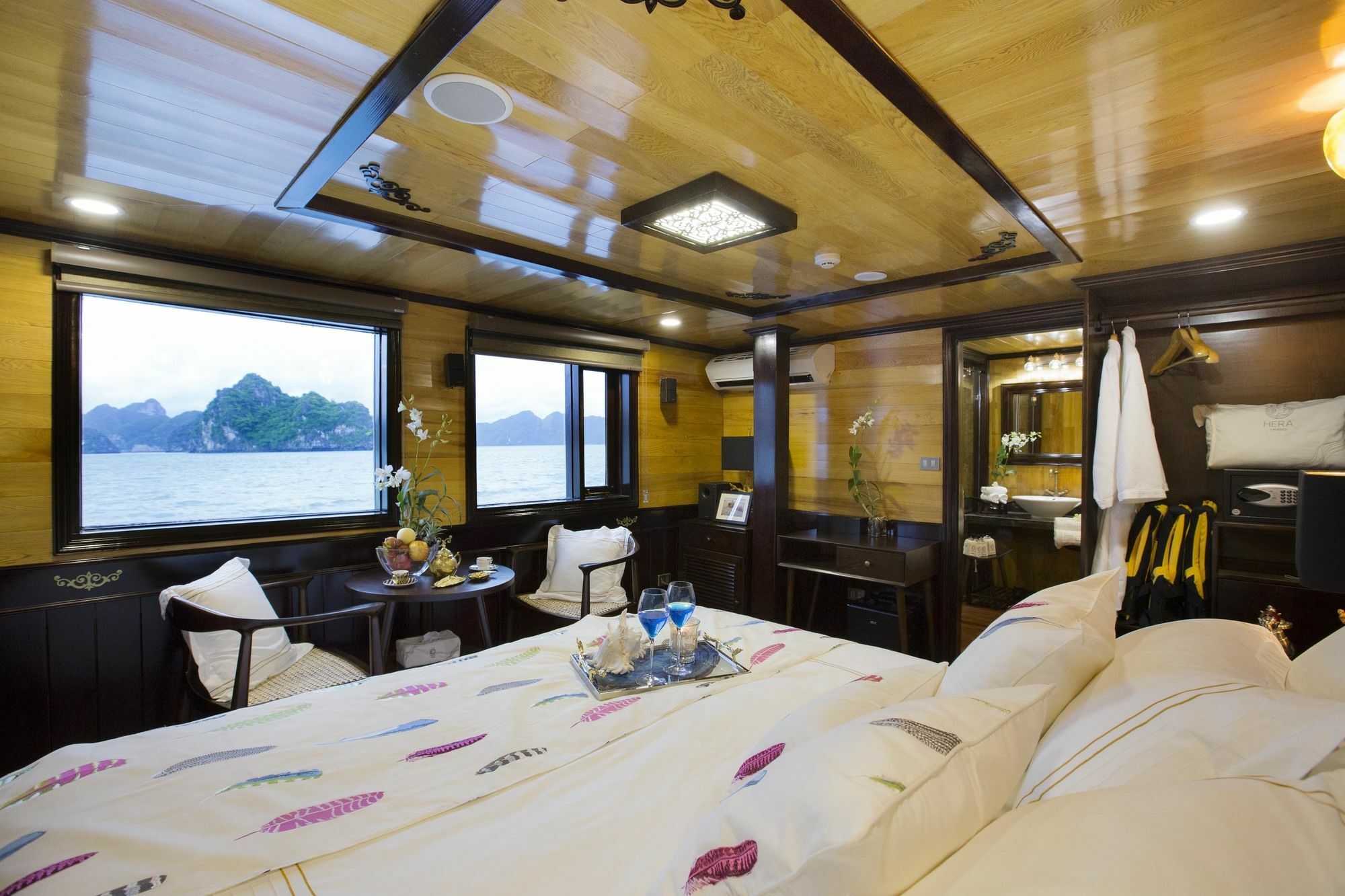 Hera Boutique Cruise Ha Long Bay Exteriér fotografie