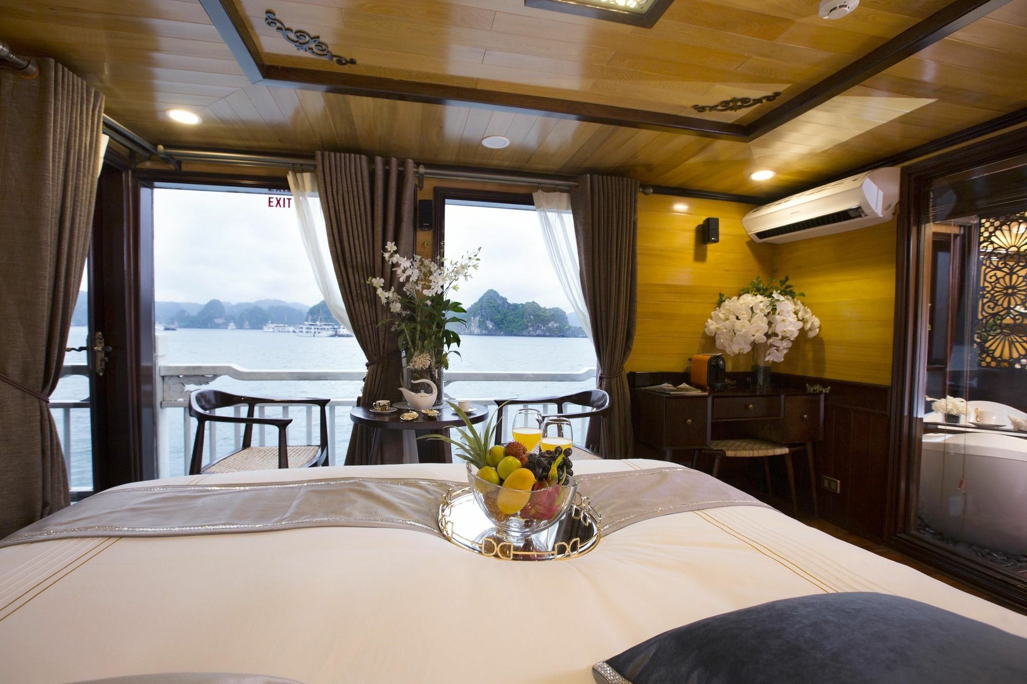 Hera Boutique Cruise Ha Long Bay Exteriér fotografie