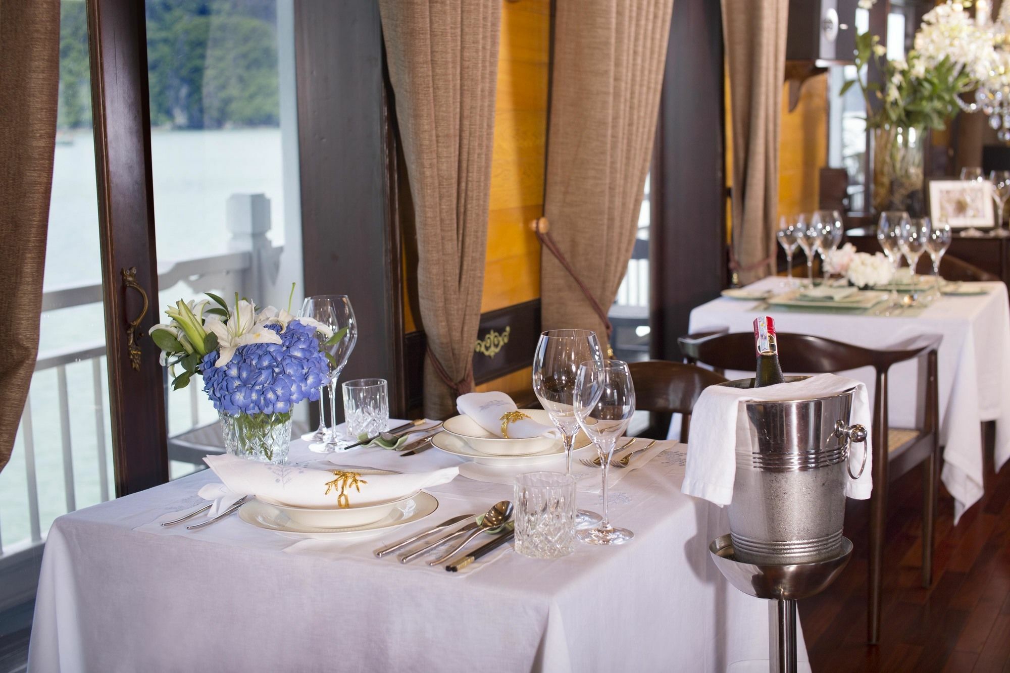 Hera Boutique Cruise Ha Long Bay Exteriér fotografie