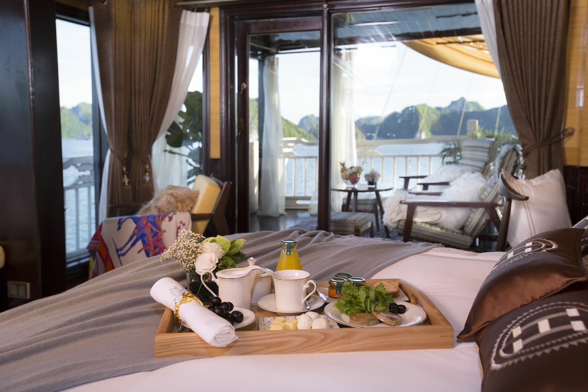 Hera Boutique Cruise Ha Long Bay Exteriér fotografie