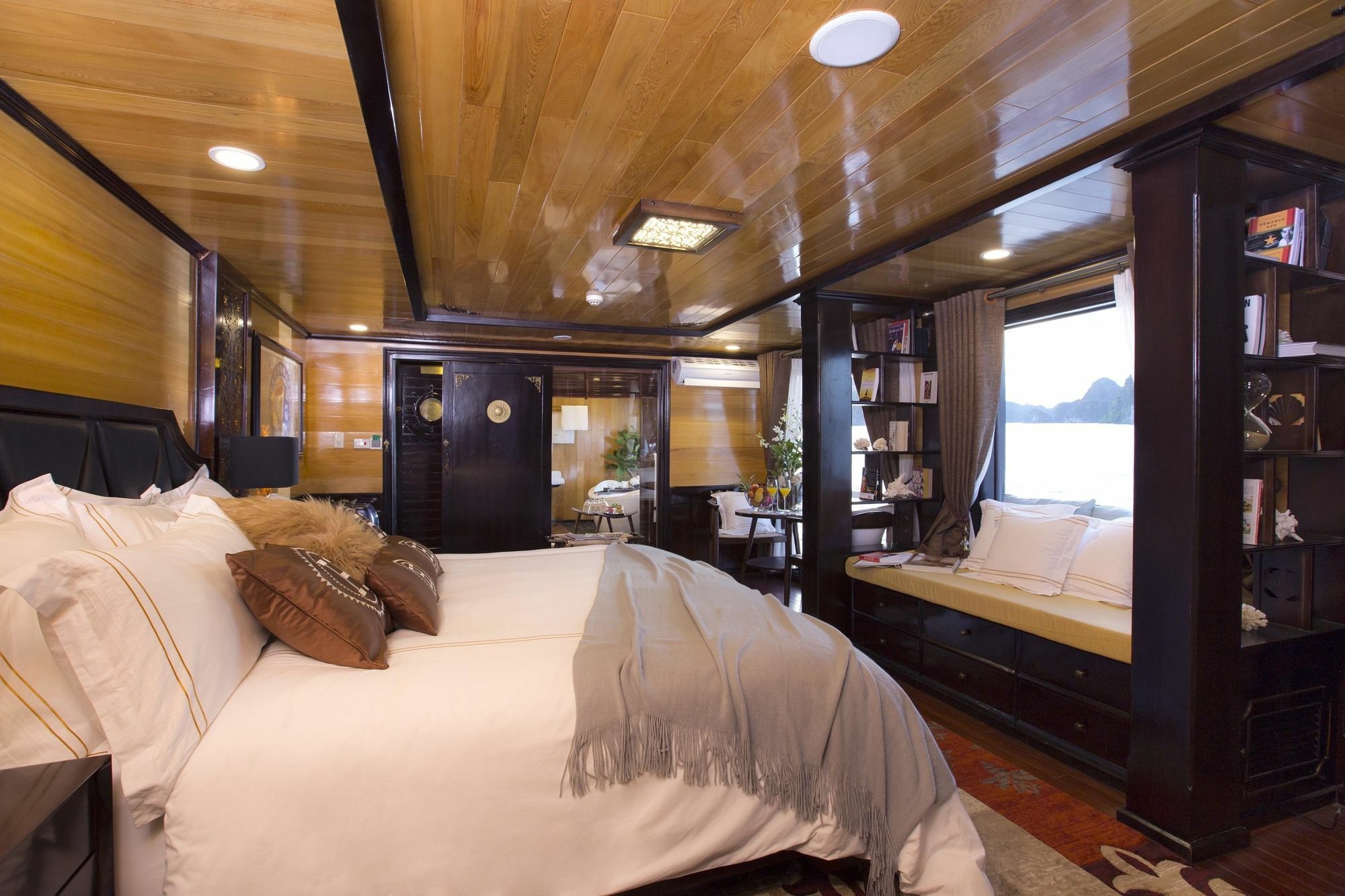 Hera Boutique Cruise Ha Long Bay Exteriér fotografie